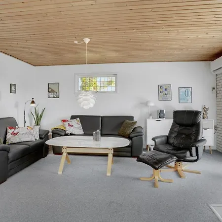 בית נופש Teglager K-674