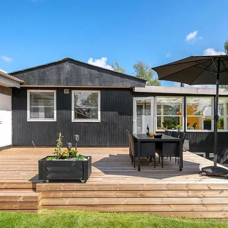 בית נופש Teglager K-674